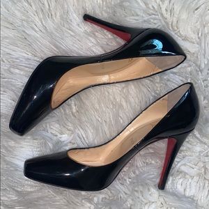 Christian Louboutin RED BOTTOM Heels😍❤️